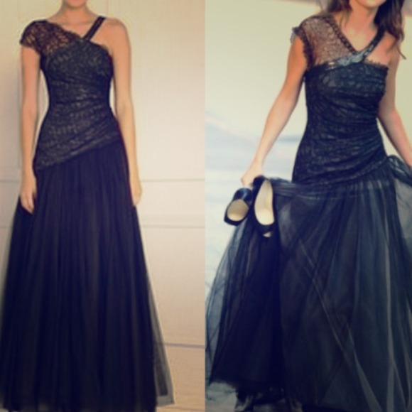 Stunning Black lace BCBG evening gown in size 6.