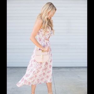 🎉Host Pick🎉 Pink Floral high low dress