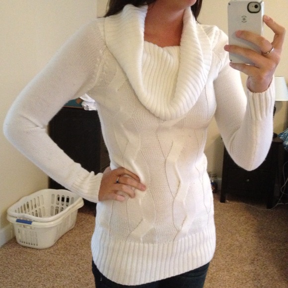 SOLD!! White cowl neck sweater