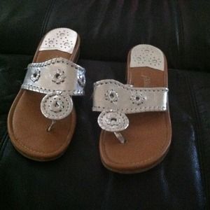 Jack roger inspired! Size 7.5, run half size small