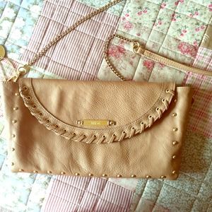 R&Em tan leather cross body purse