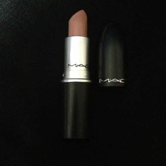 Sold!MAC "Fleshpot" Satin Lipstick