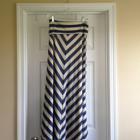 Hive and Honey Chevron Maxi Skirt
