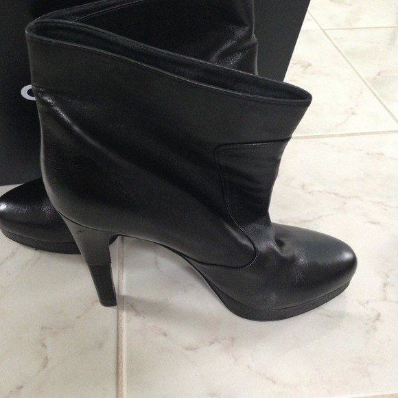 REDUCED to sell!!! CHANEL Platform Bootie - Picture 2 of 4