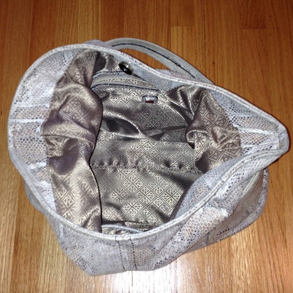 ❌SOLD❌ Relativity python print handbag - Picture 2 of 2