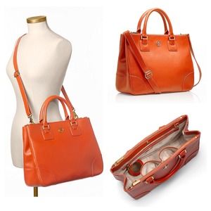 Tory Burch Robinson Double Zip Tote & dust bag!!!