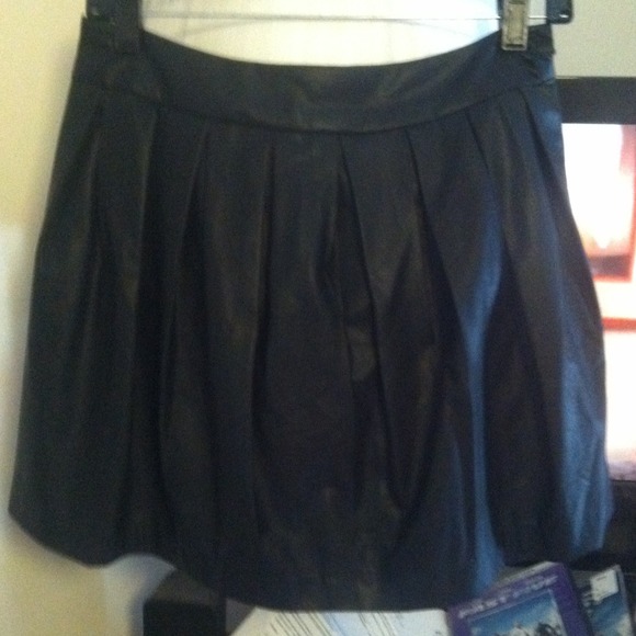 Forever 21 Skirts - Faux leather pleated skirt from Forever21 Forever 21 Skirts - Faux leather pleated skirt from Forever21