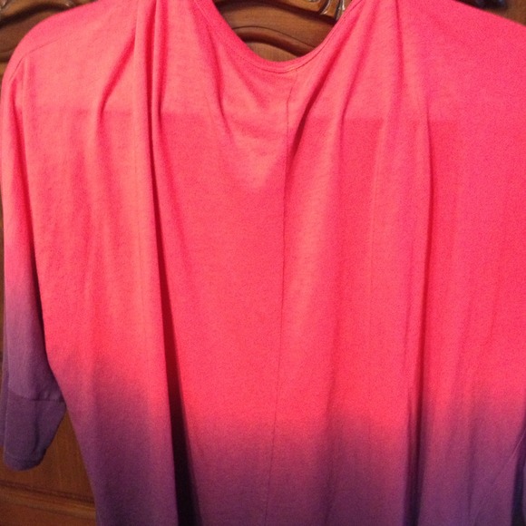 Victoria Secret Top - Picture 2 of 2