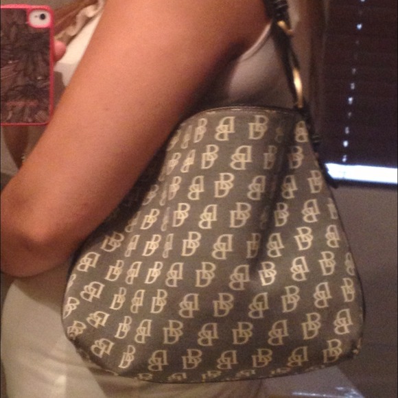 Dooney & Bourke Handbags - Dooney and Burke. TAN & Blk