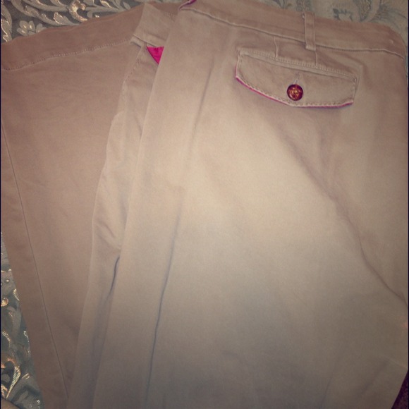 SOLD Old Navy Plus Size Kaki Pants Size 26