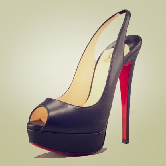 Christian Louboutin new! Black! Pumps!