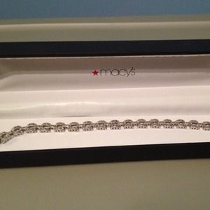 Bracelet for @jenkcwyn