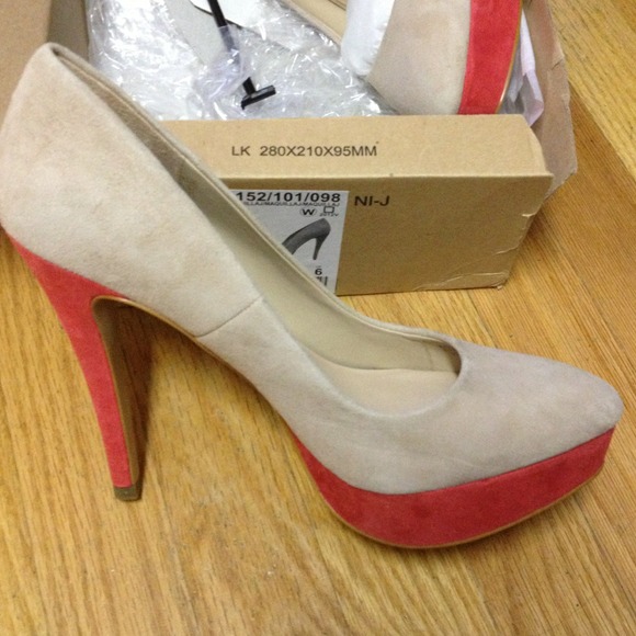 Brand new Zara pumps
