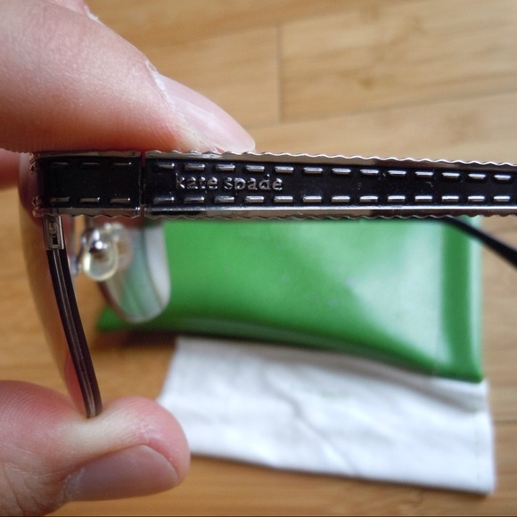 🚫SOLD in Bundle🚫 - Picture 3 of 4