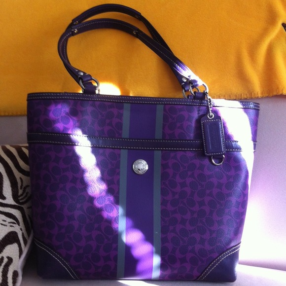 Beautiful Coach handbag!