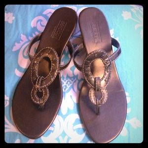 Size 9 aerology by Aerosoles sandals with heel