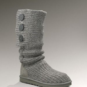 Reduced! UGG Classic Cardy boots