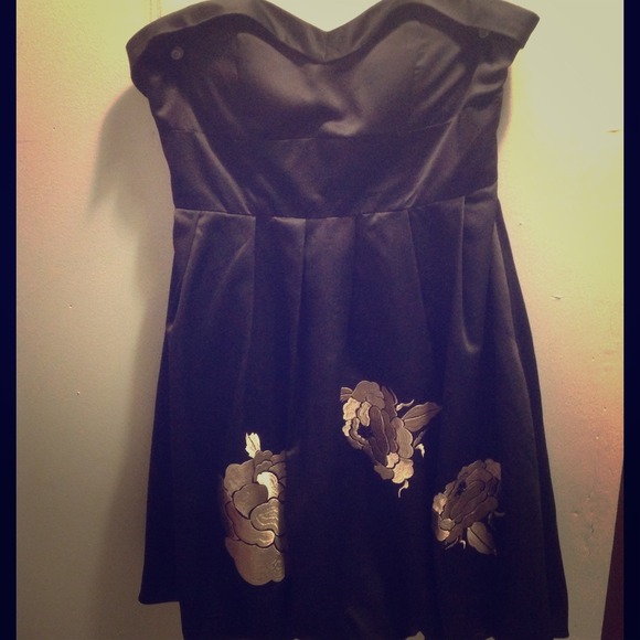 Strapless cocktail dress