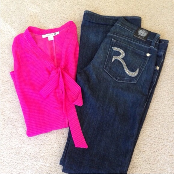 ⚡️️Authentic Rock and Republic jeans - Picture 2 of 4