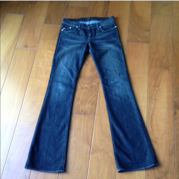 ⚡️️Authentic Rock and Republic jeans - Picture 4 of 4