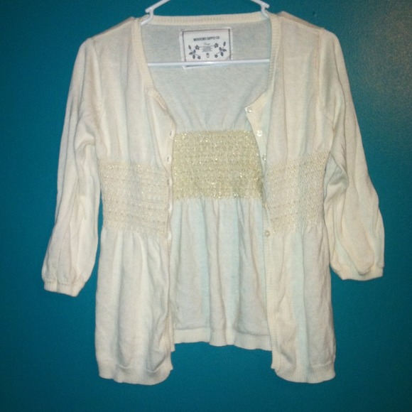 ❌Sold❌Super cute cardigan/top