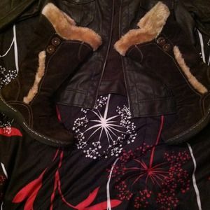 Brown Suede Boots!!! 😍✔