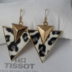 Triangle print earrings