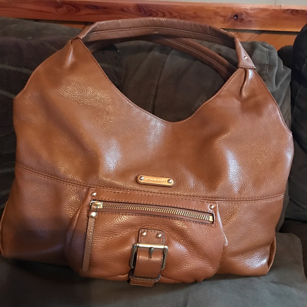 Authentic leather Michael Kors bag