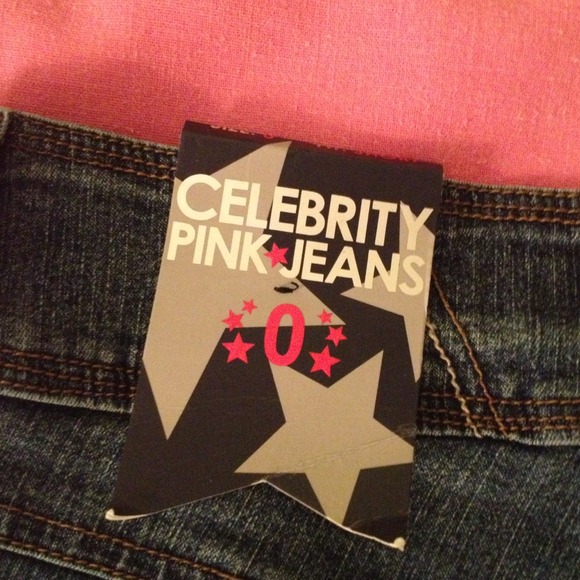 Celebrity Pink Jeans🎀Reduce👖 - Picture 3 of 3
