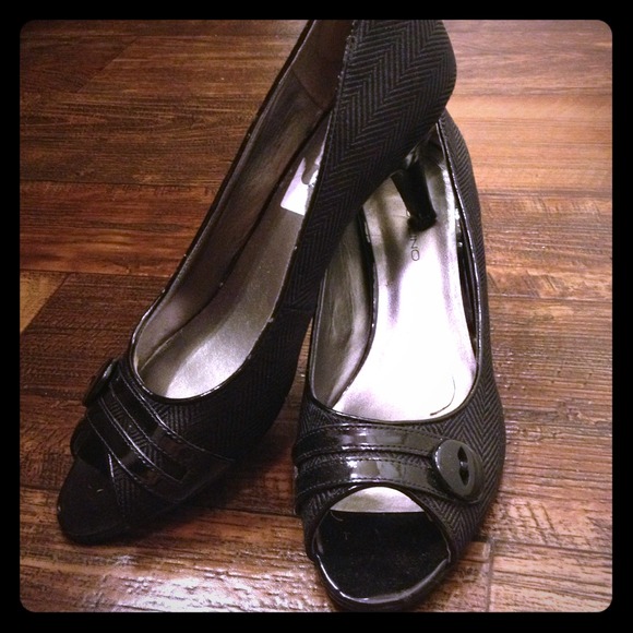 Black heels