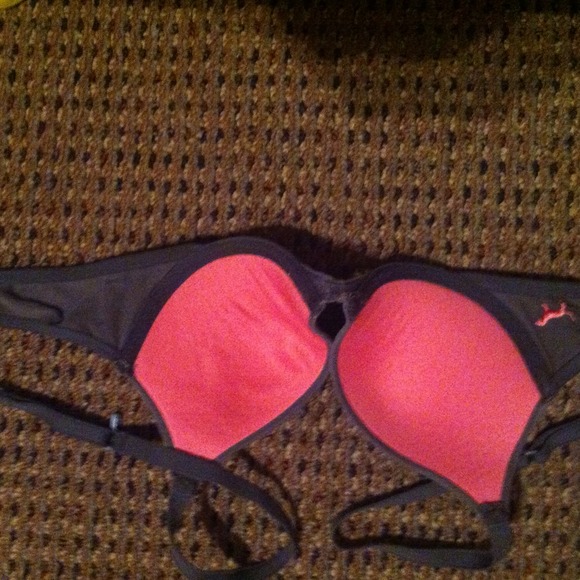 34A Victoria Secret t shirt bra - Picture 2 of 2