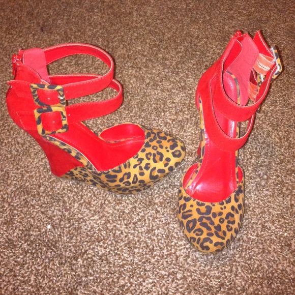 Red & cheetah wedge heels