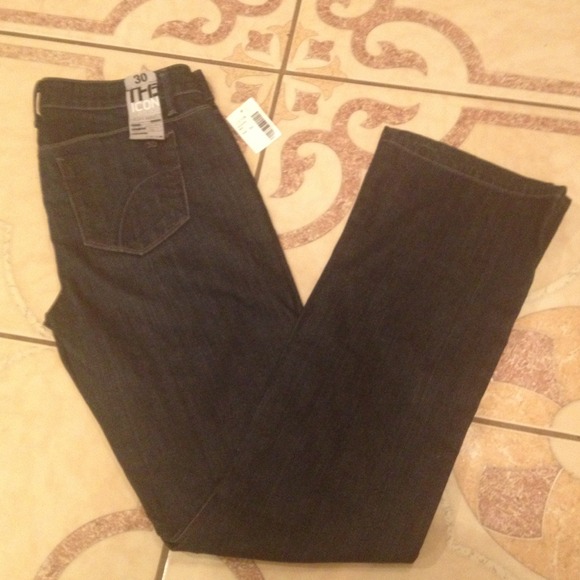 Reserved Brand new Joe's Jeans