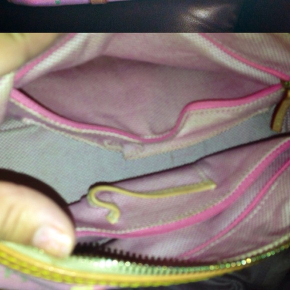 Pink Dooney & Bourk  purse - Picture 2 of 2