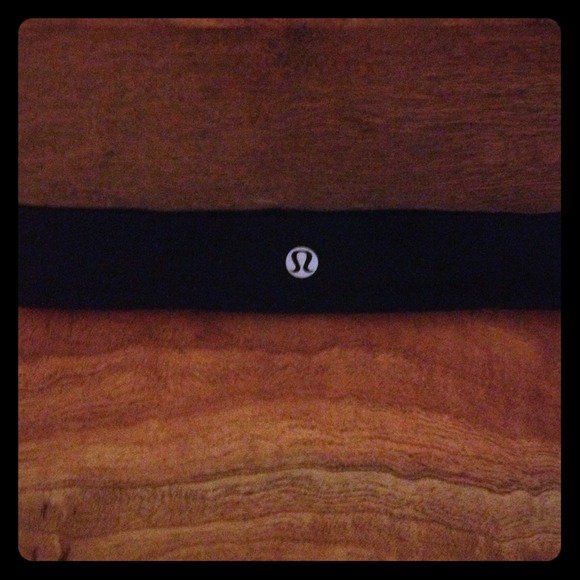 Black non slip lululemon headband