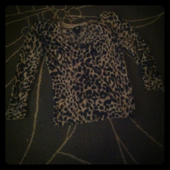 🚫BUNDLED🚫Leopard print sweater 3/4 sleeve
