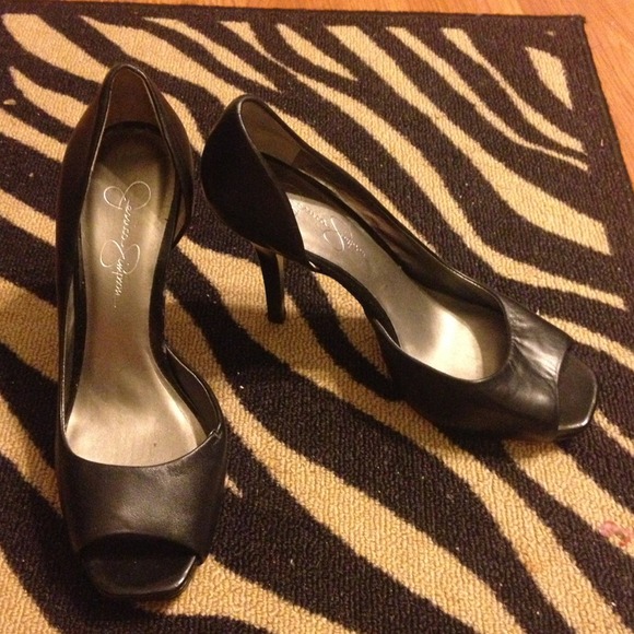 👠Jessica Simpson peep-toes with side cut out👠