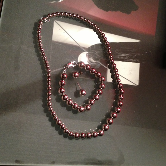 RS - S Silver Beaded Necklace Bracelet Earring Set