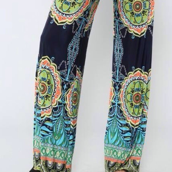 Brand new ladies wide leg Pants - Picture 2 of 2