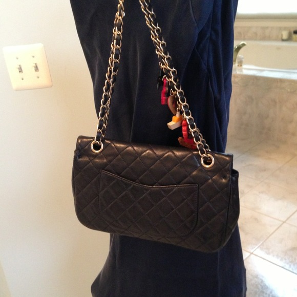 GONE!!!!! CHANEL authentic bag with classic flap - Picture 3 of 4