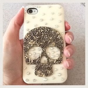 ⚡⚡Skull iPhone 4S Case⚡⚡intricate skull design 💀