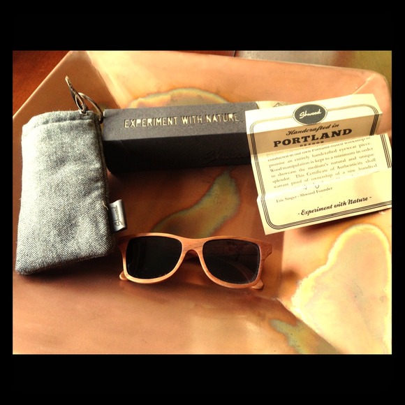 REDUCED Shwood wooden sunglasses NWOT