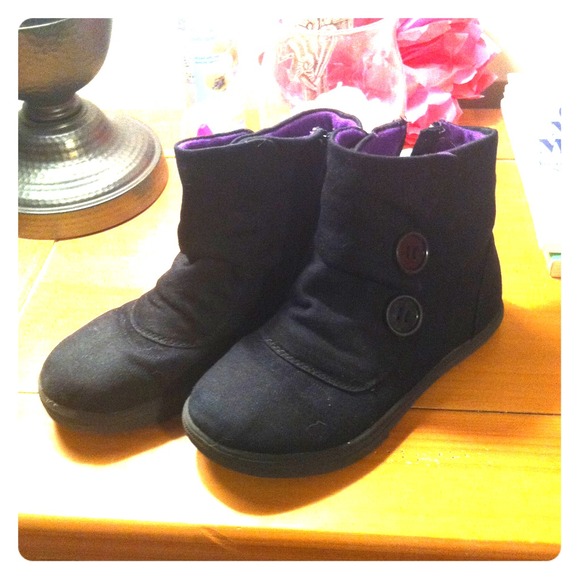 🚫Sold !!!!Sonoma girls boots size 13
