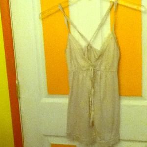 Beige Hollister tank