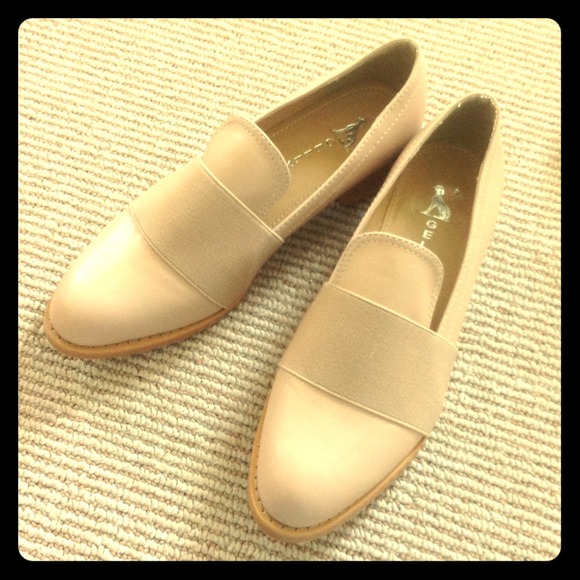 British Style flat - Picture 1 of 1
