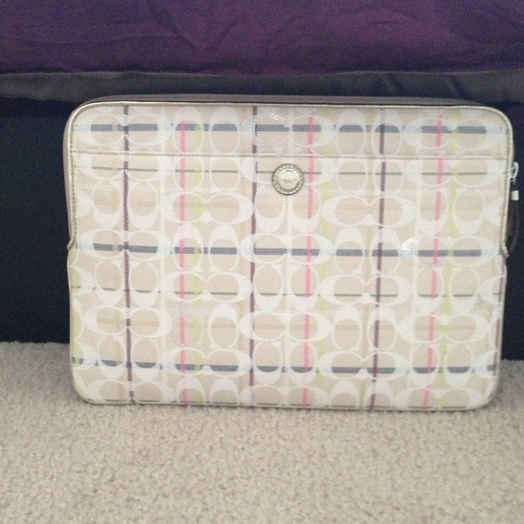 Coach for laptop