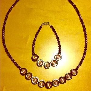 Black and pink stone set