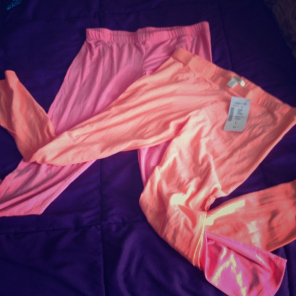 2 pairs of neon leggings! Bright pink and orange!
