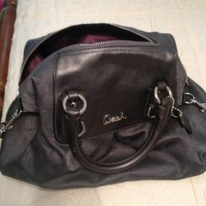 Reduced! Authentic coach purse!!!:) 😊