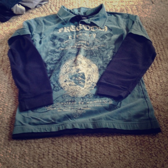Boys long sleeve tshirt